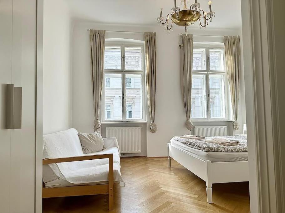 Chic - Near U3 Metro Apartment *