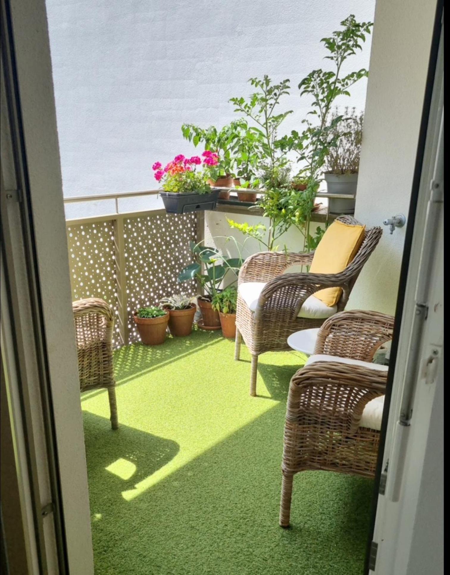 In Luxury Apartment, Near Hauptbahnhof *