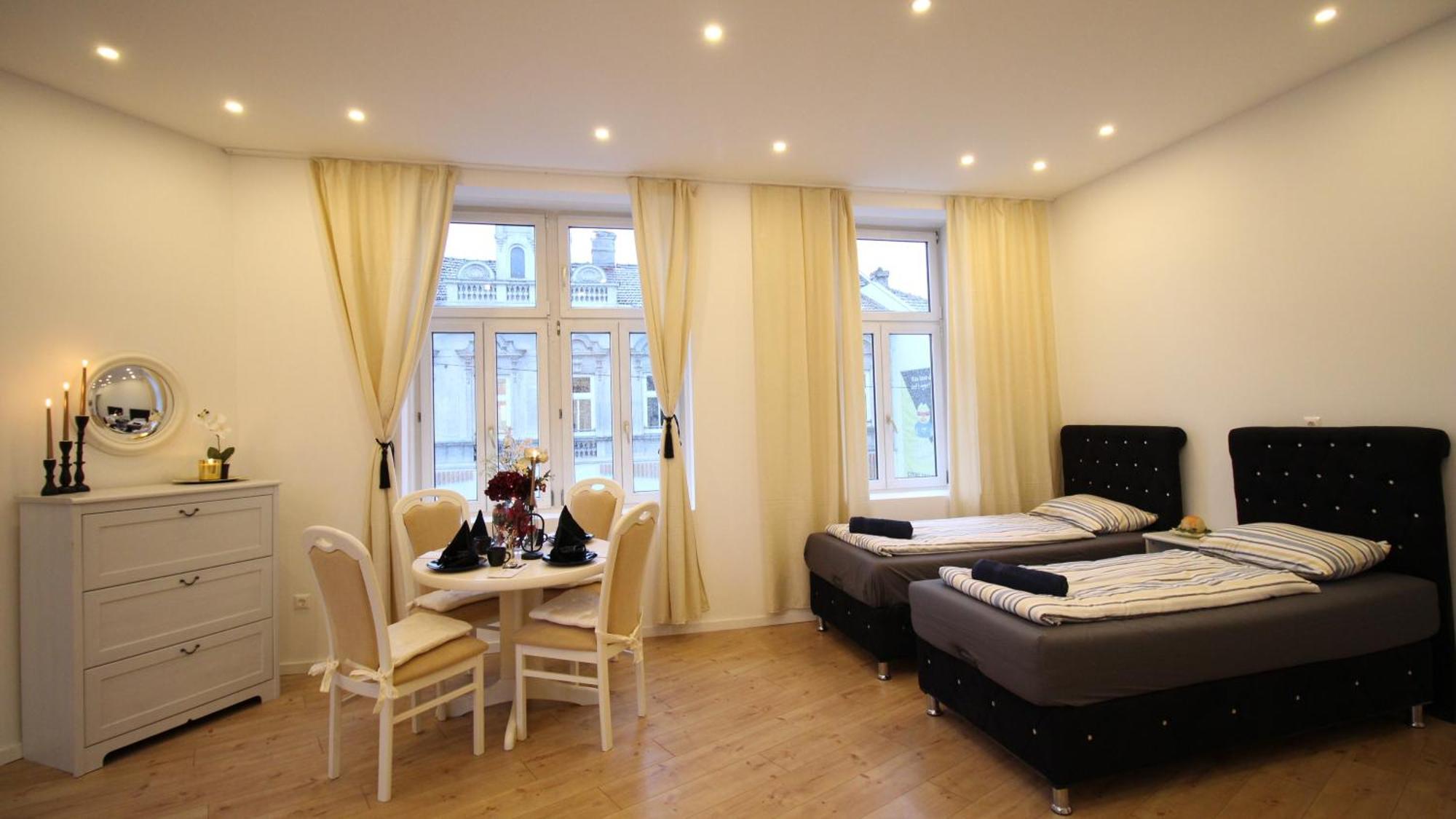 Disc Cozy In Liesing Homestay