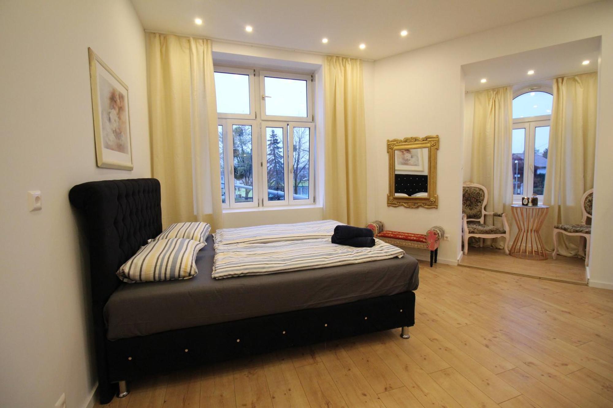 Disc Cozy In Liesing Homestay