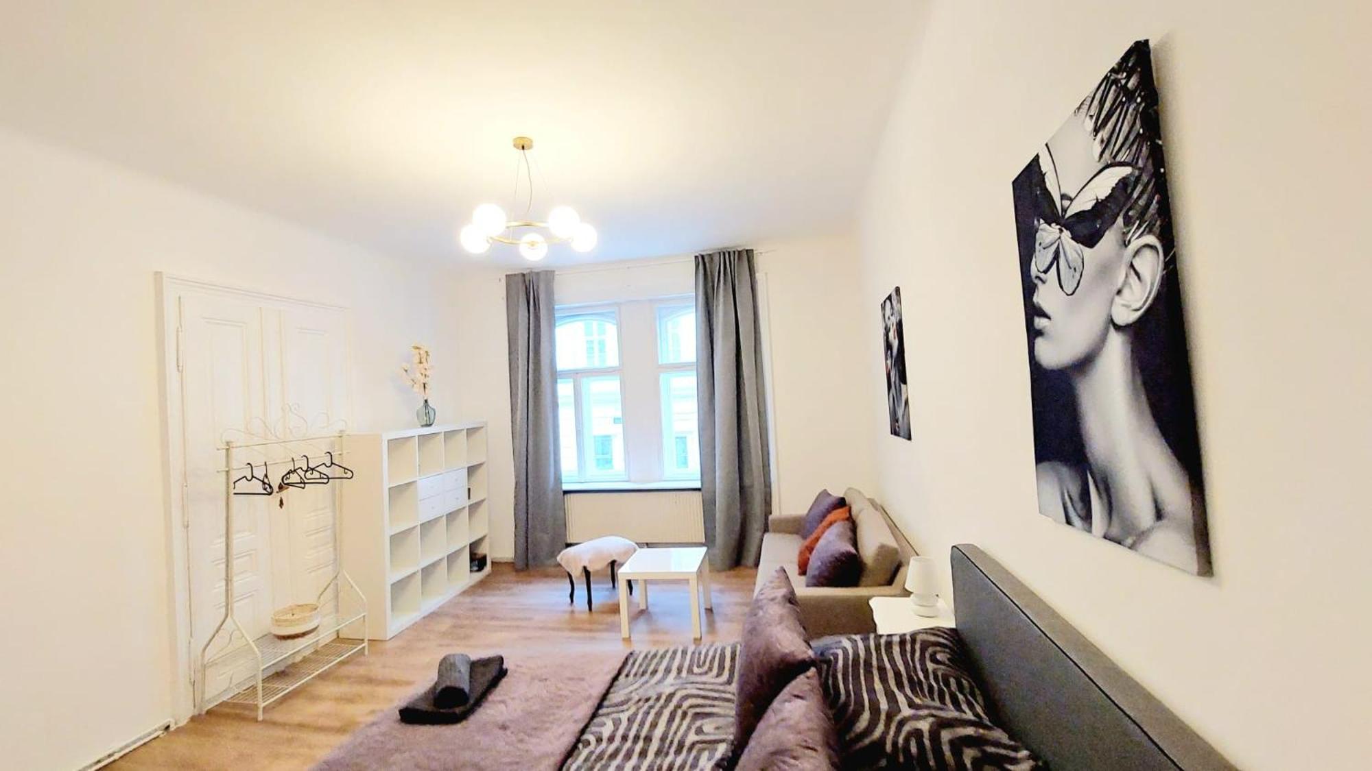 Superior 4 Bedroom Apartment Vienna
