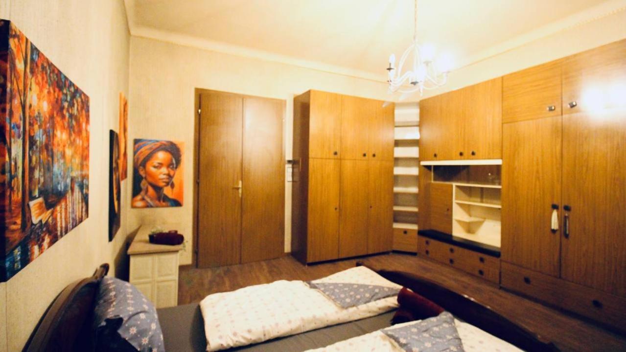 Cozy In Alserstrasse Area Th Apartment *