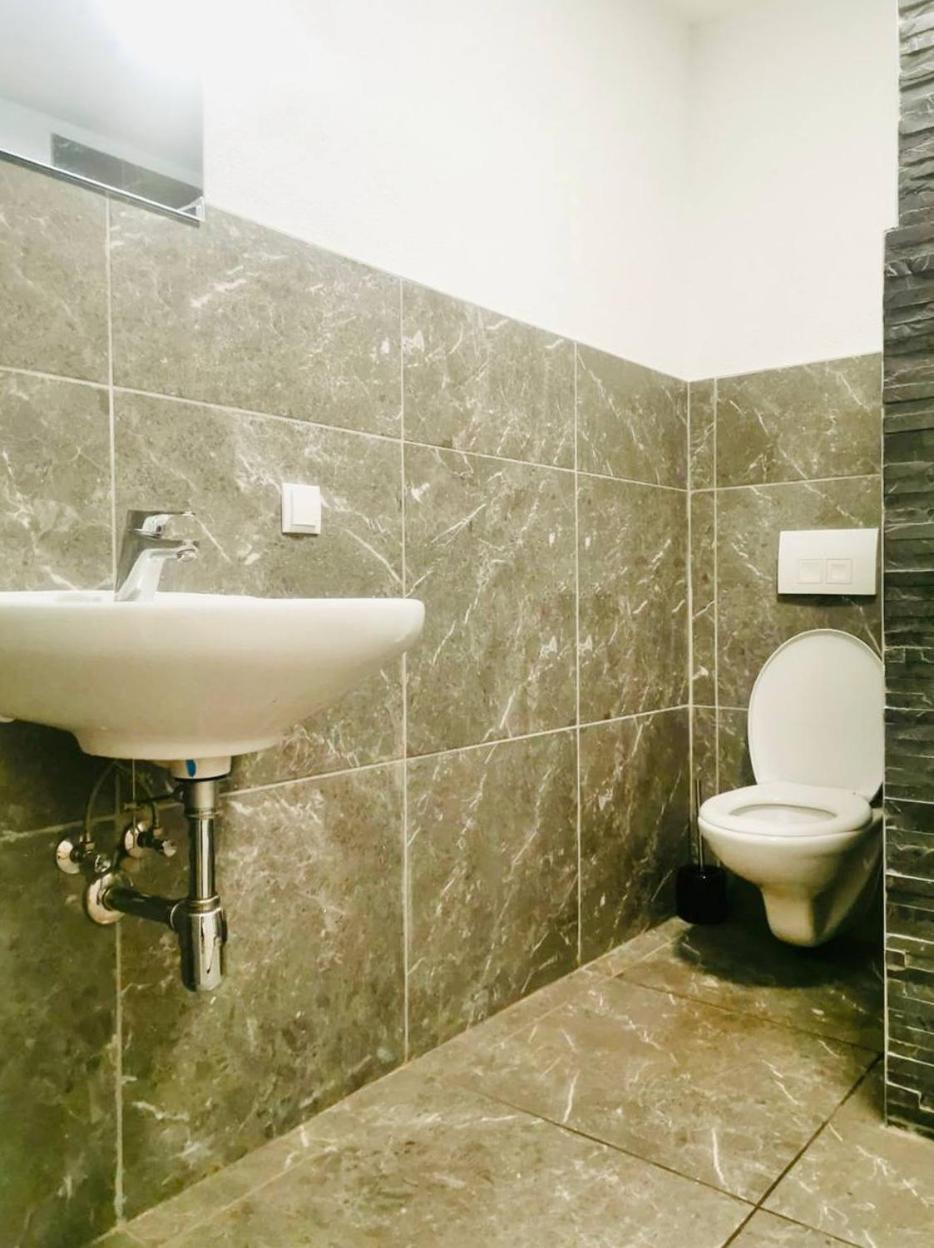 Privatunterkunft Family In Florisdorf Area Bo Wien