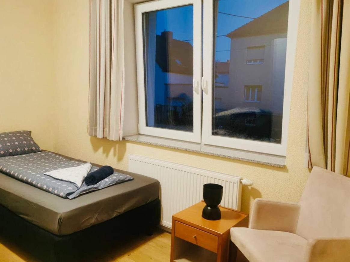 Family In Florisdorf Area Bo Homestay