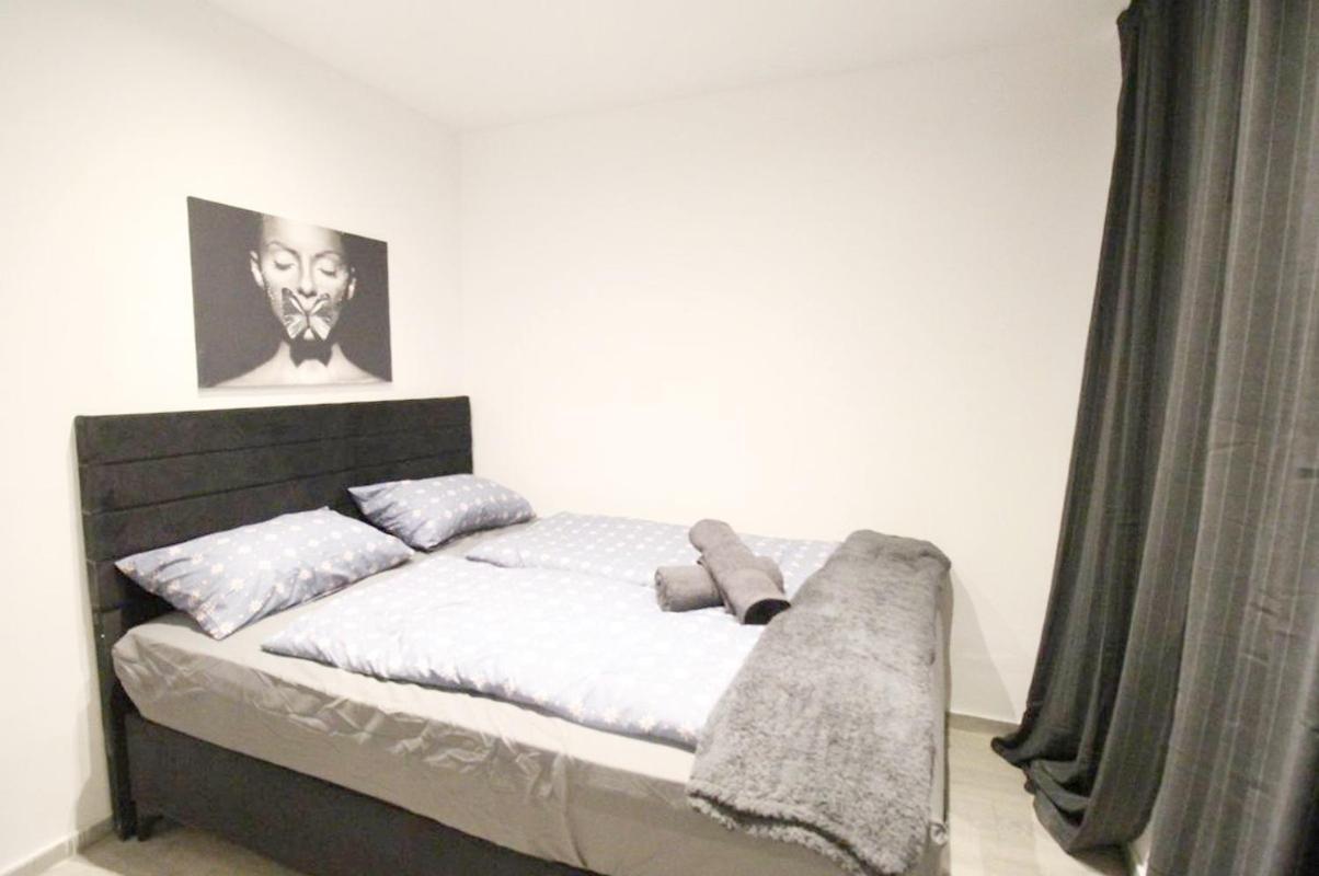 Comfortable In Akh Area Homestay
