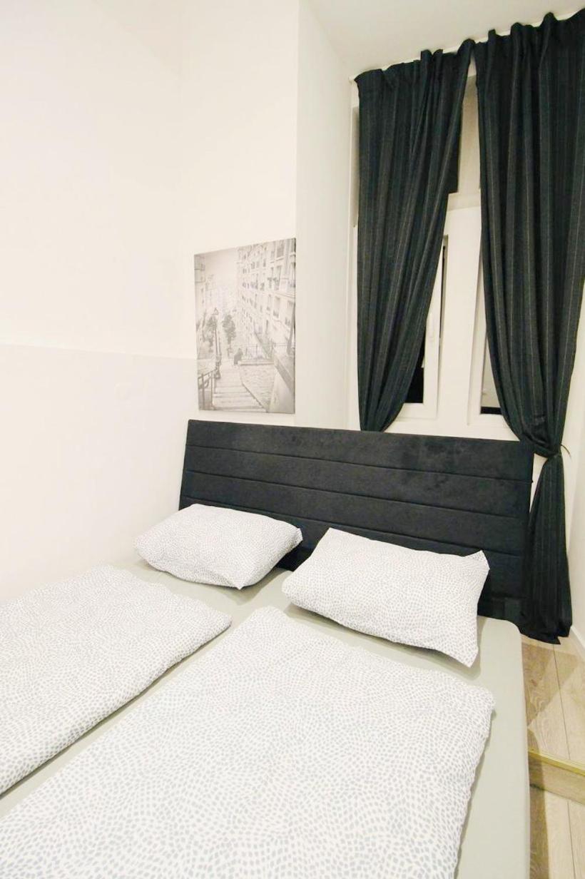 Comfortable In Akh Area Vienna