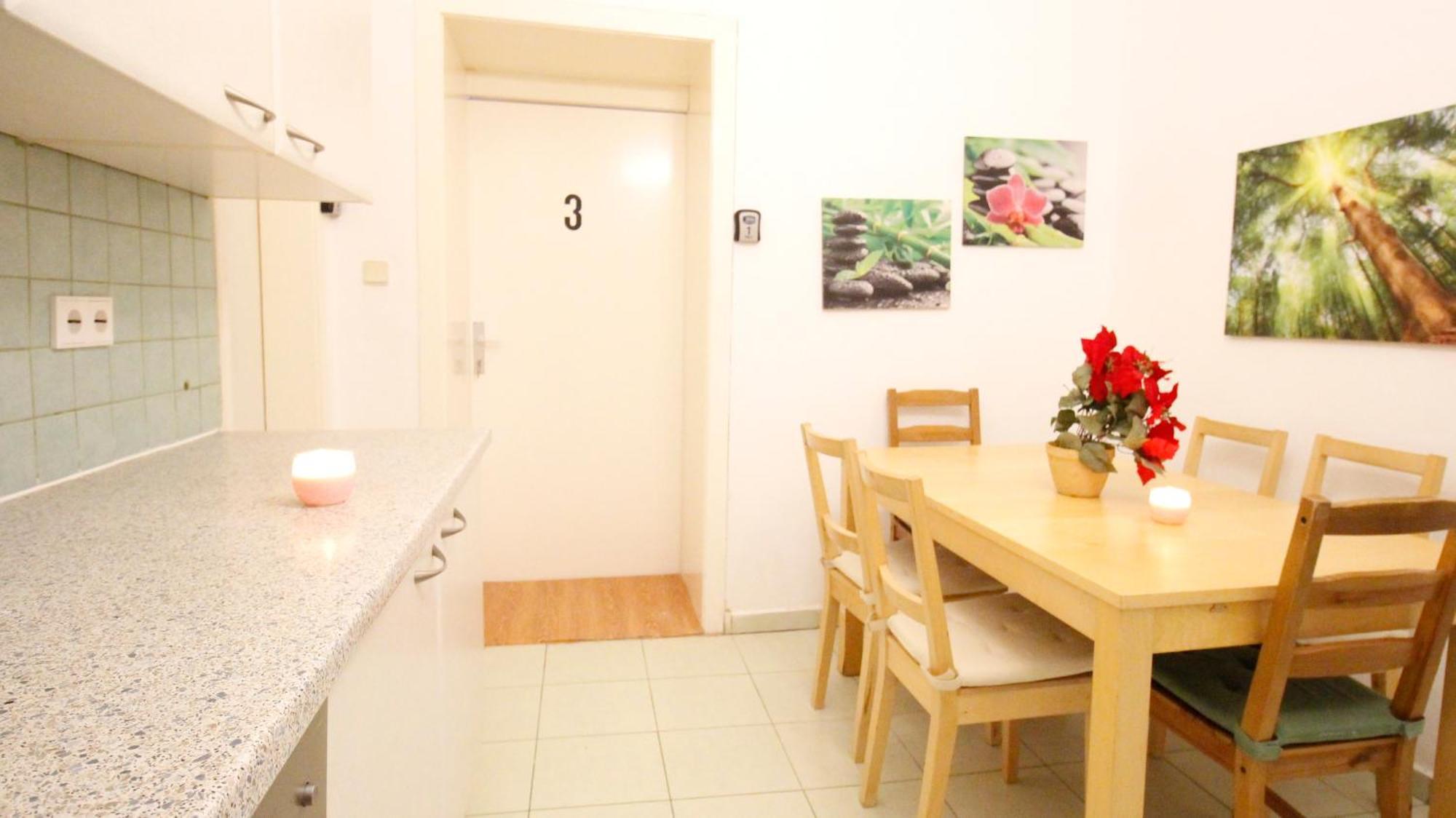 Comfortable Near Schonbrunn Palace Viena