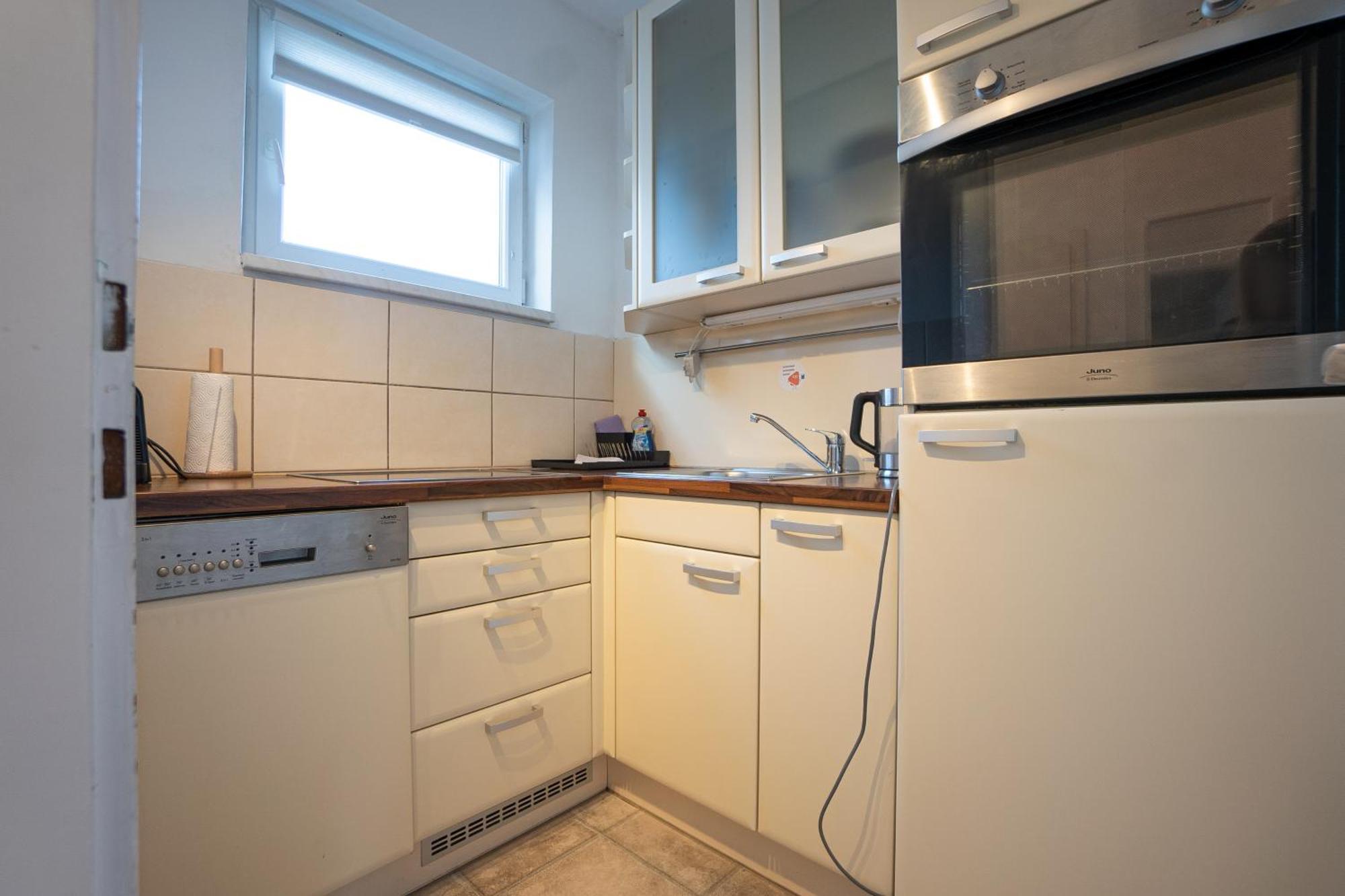 Belvedere Terrace Apartment: Central Retreat *