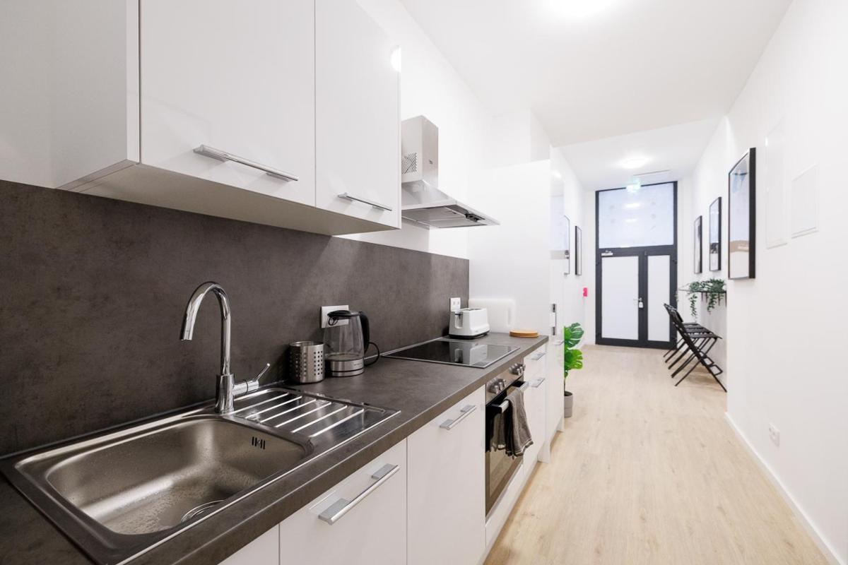 Style By Home2 * Viena