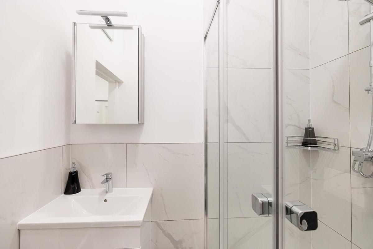 Style By Home2 Viena