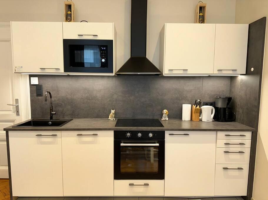 Apartment Design Europa Vienna