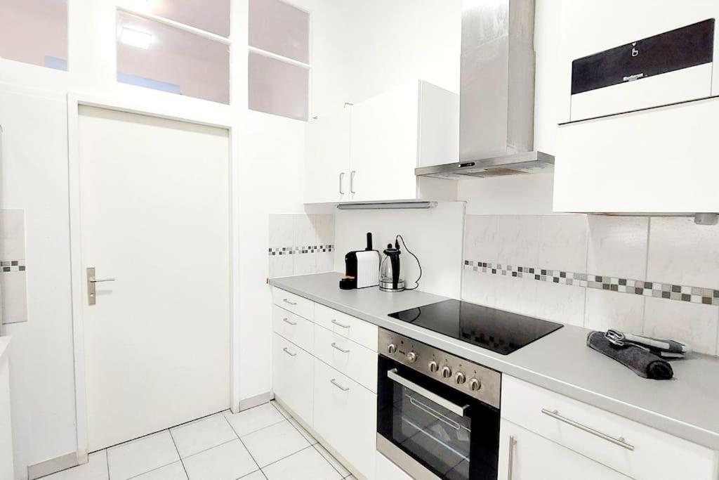Superior 4 Bedroom Apartment