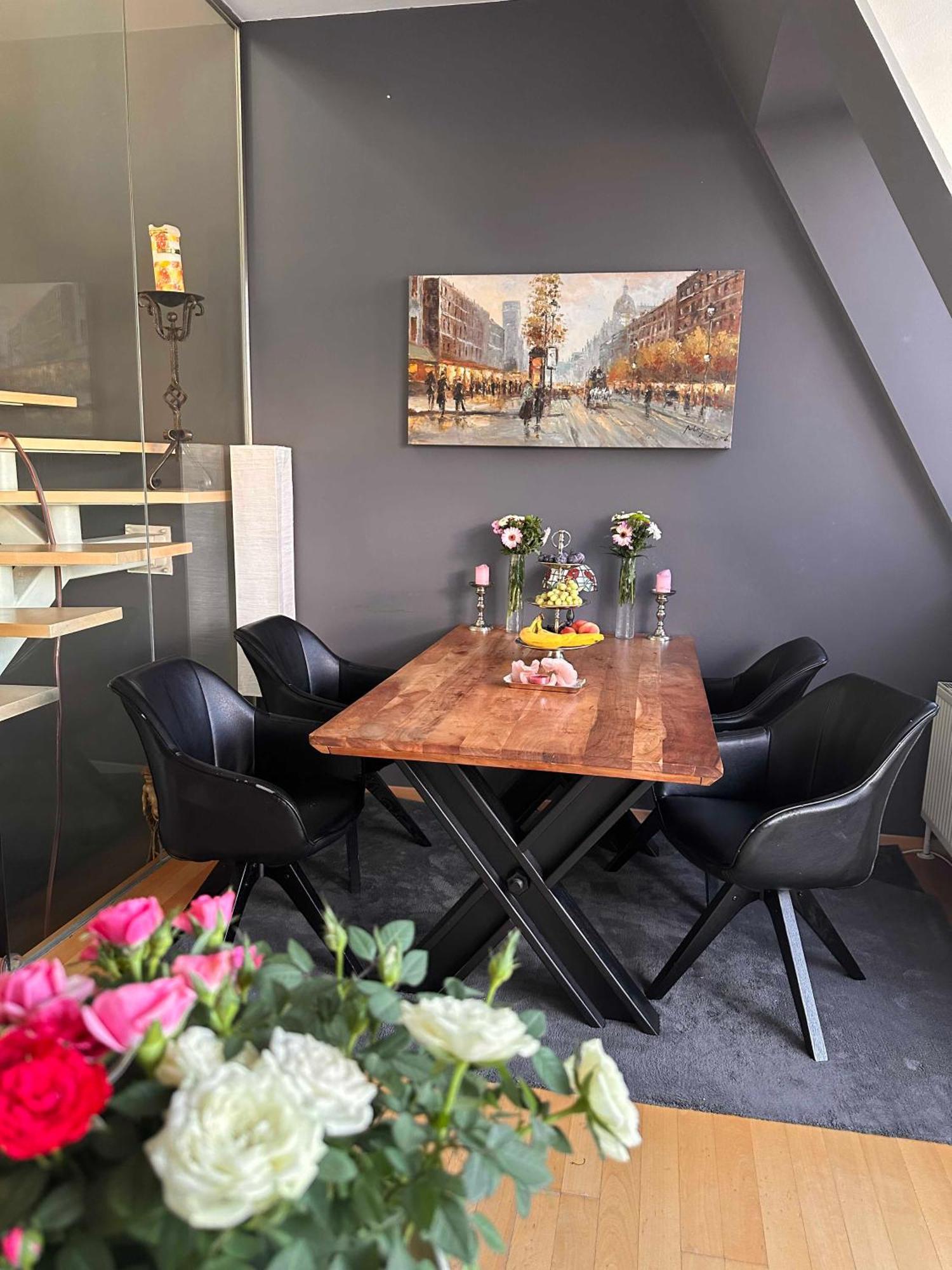 Apartamento City-penthouse Mit 4 Terassen Und Whirlpool *