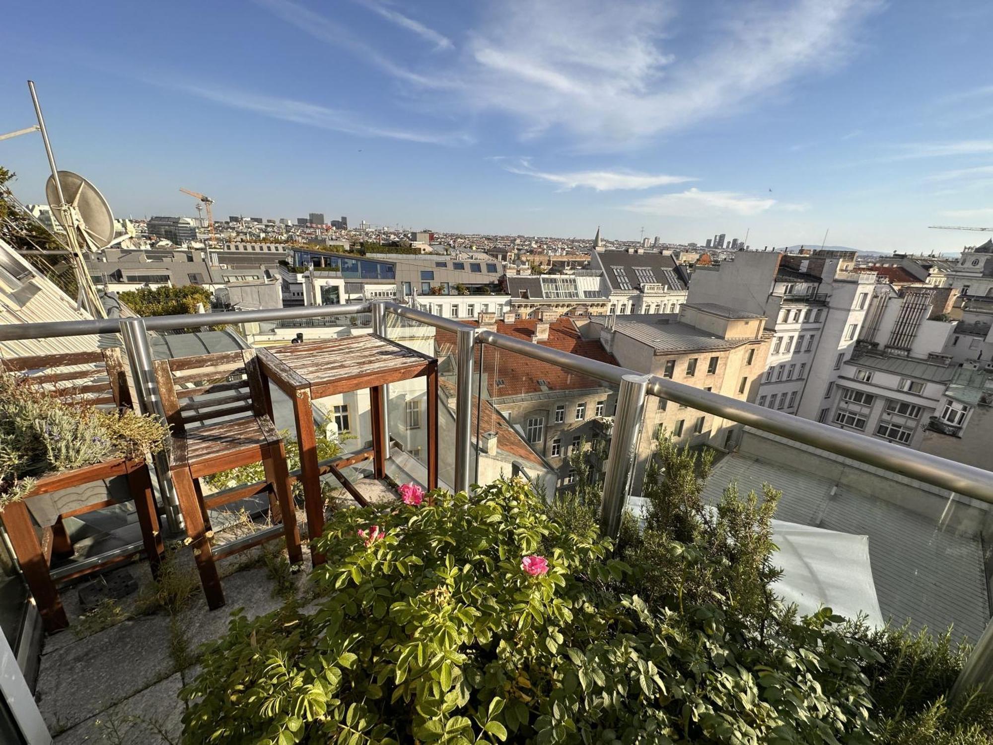 City-penthouse Mit 4 Terassen Und Whirlpool *