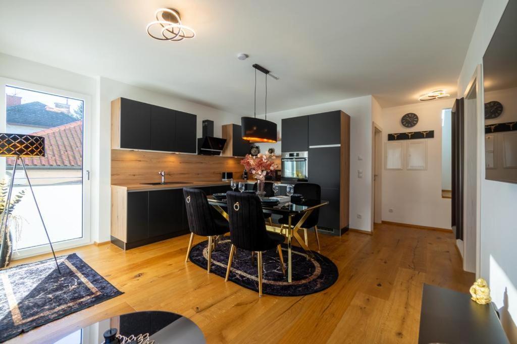Bennett Apartment *