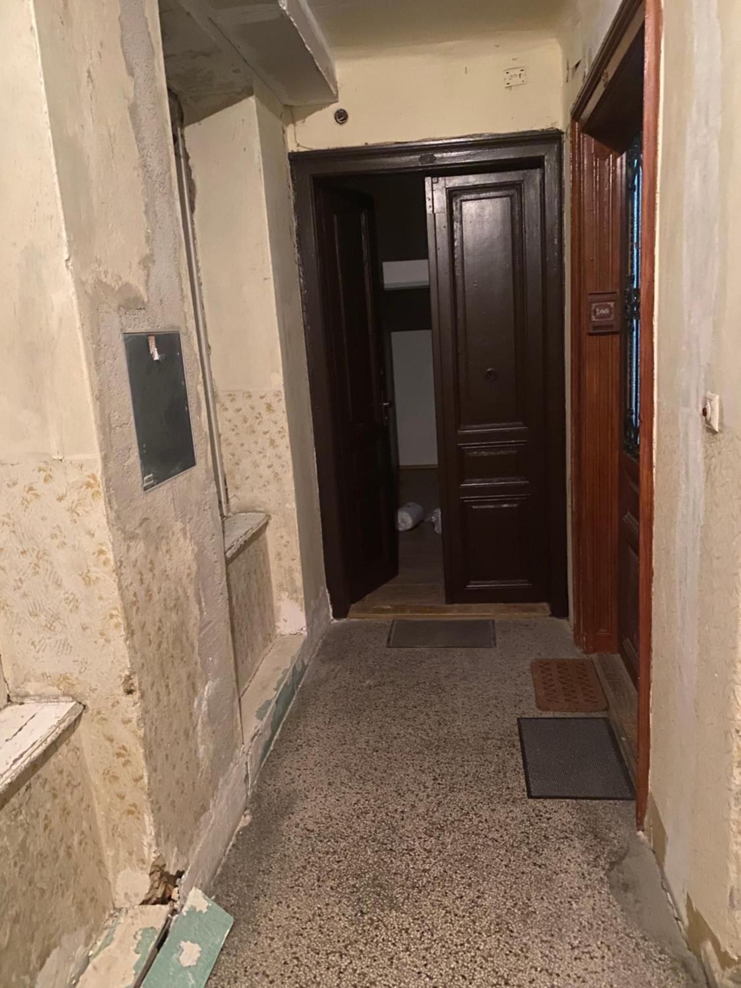 Cheap For 8 People. Vienna. 10th District *