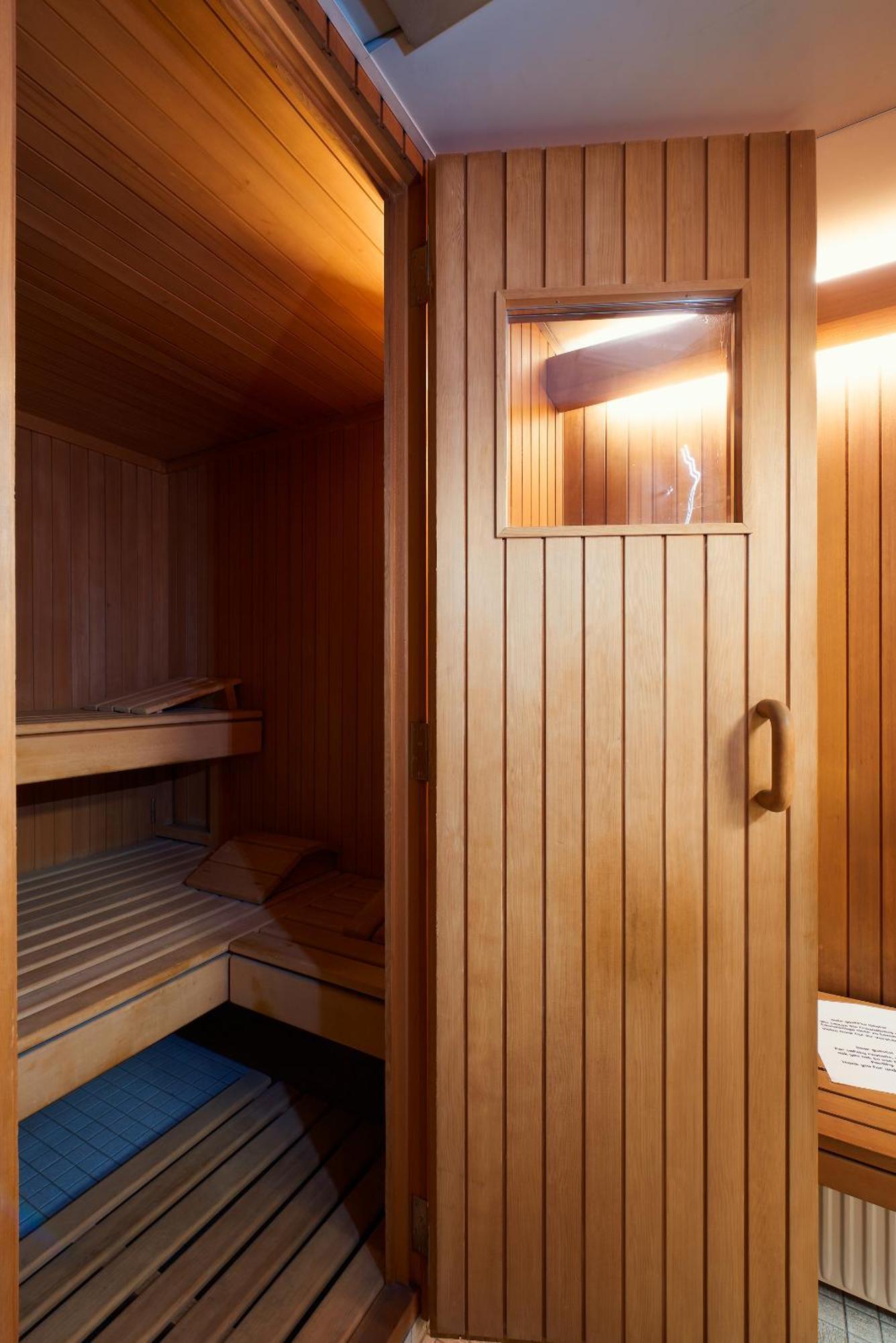 Apartamento Prestige Luxury Haven W Free Parking And Sauna Viena