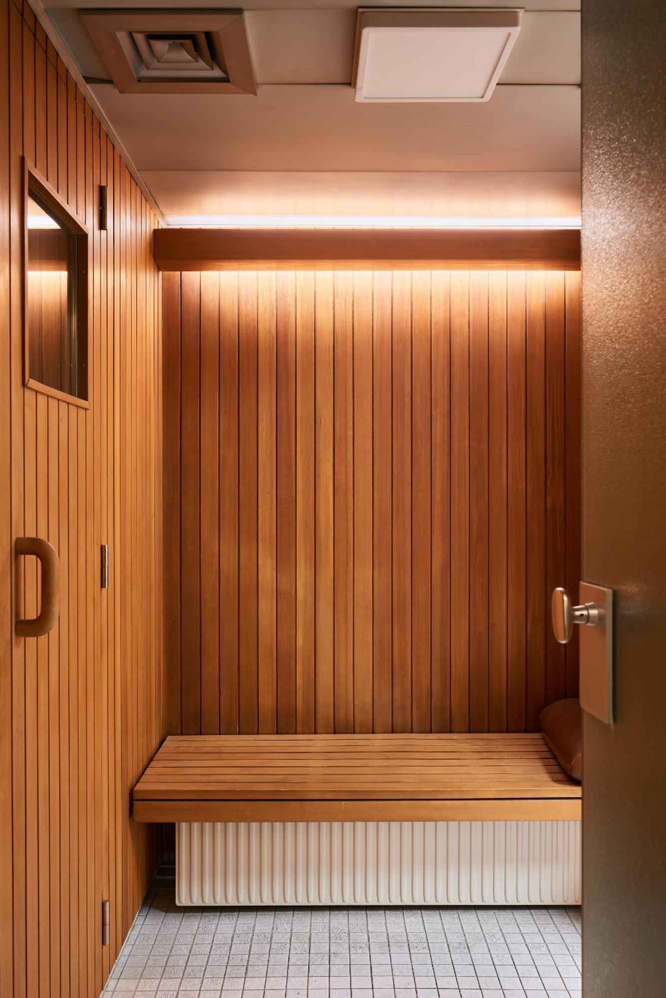 Prestige Luxury Haven W Free Parking And Sauna *