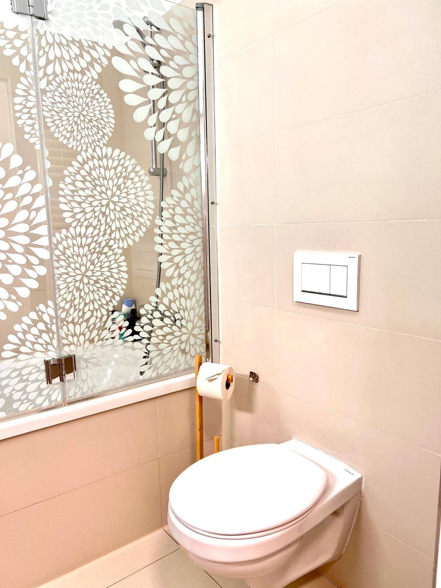 The Barts Apartments - Self Check-In Apartamento *