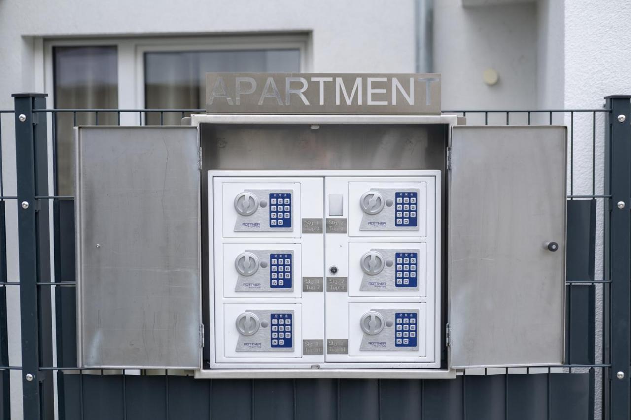 Modern With Balcony Near City Center * Vienna