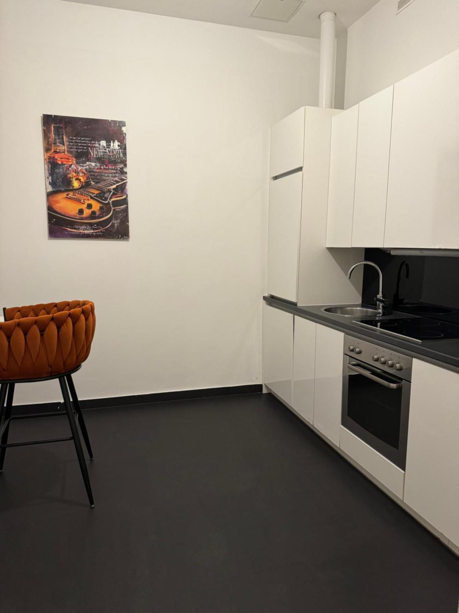 Residential Elegance: Yourvienna Classic In Center