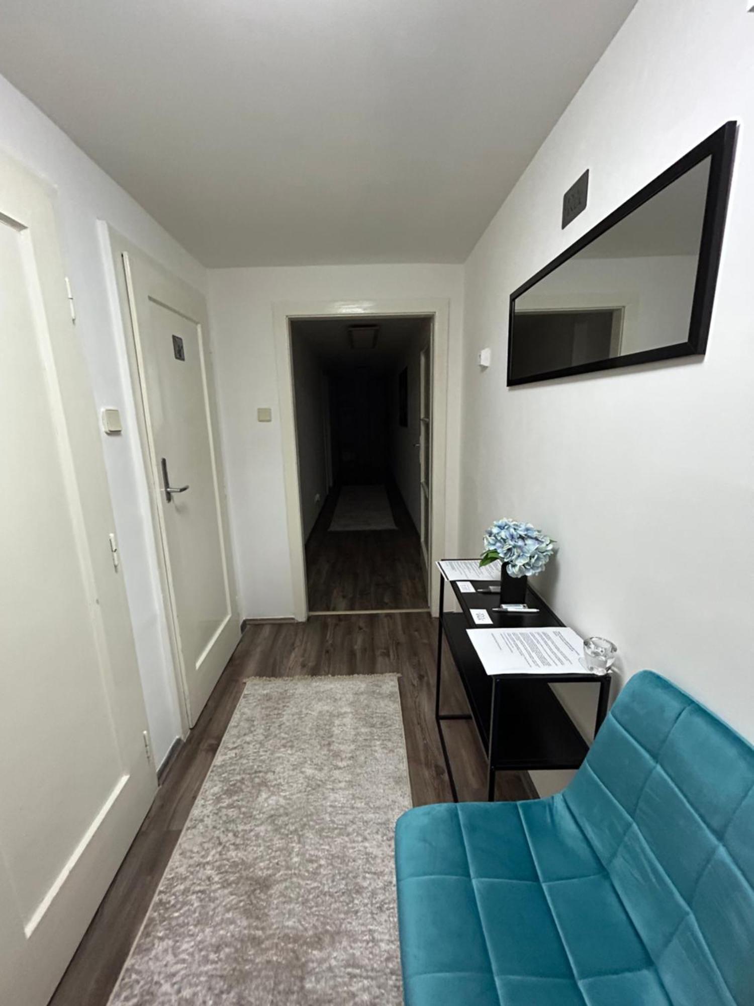Roomino Apartment *