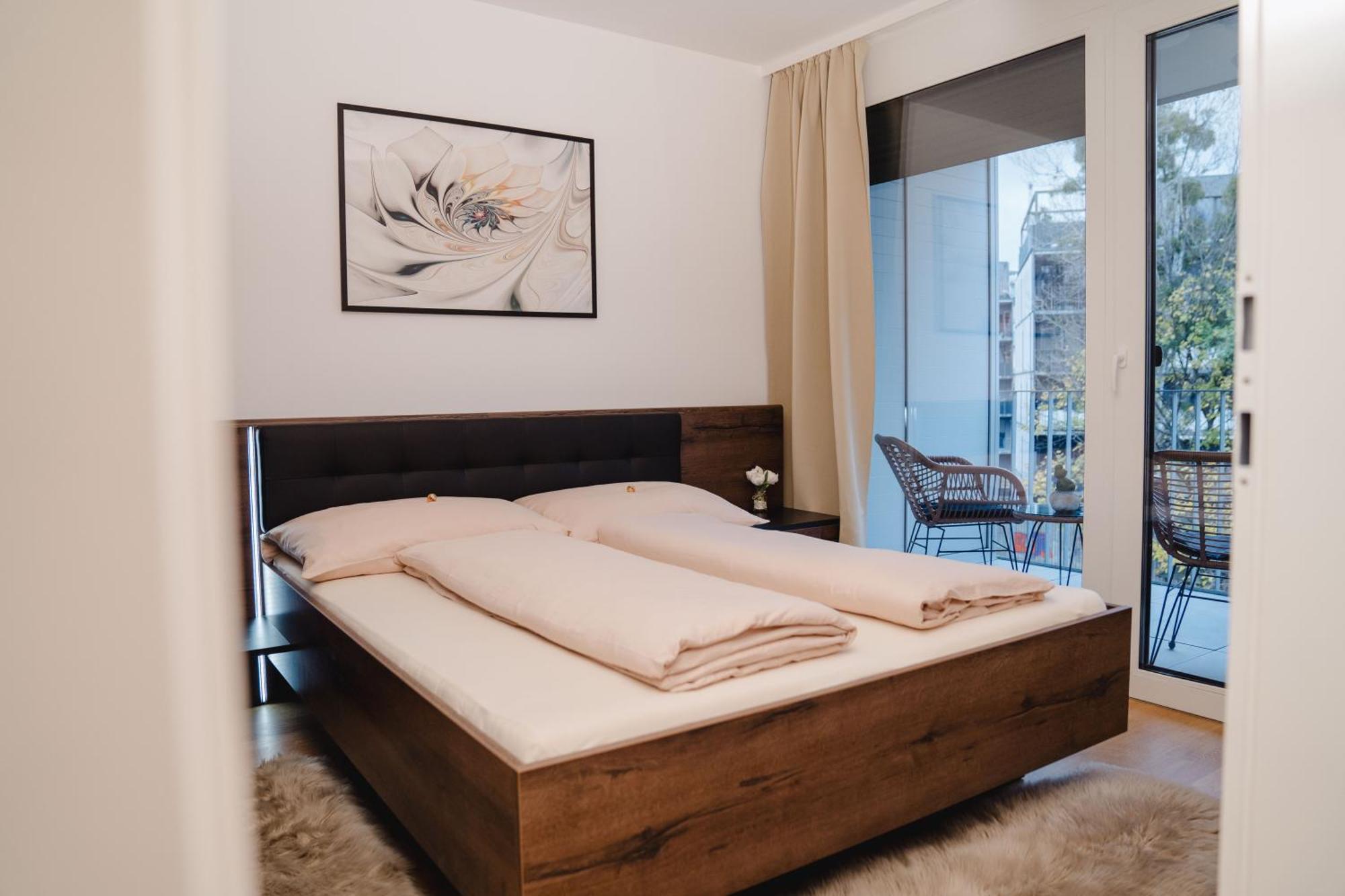 Apartment 10 Minutes To The Center, 2 Minutes To The Metro