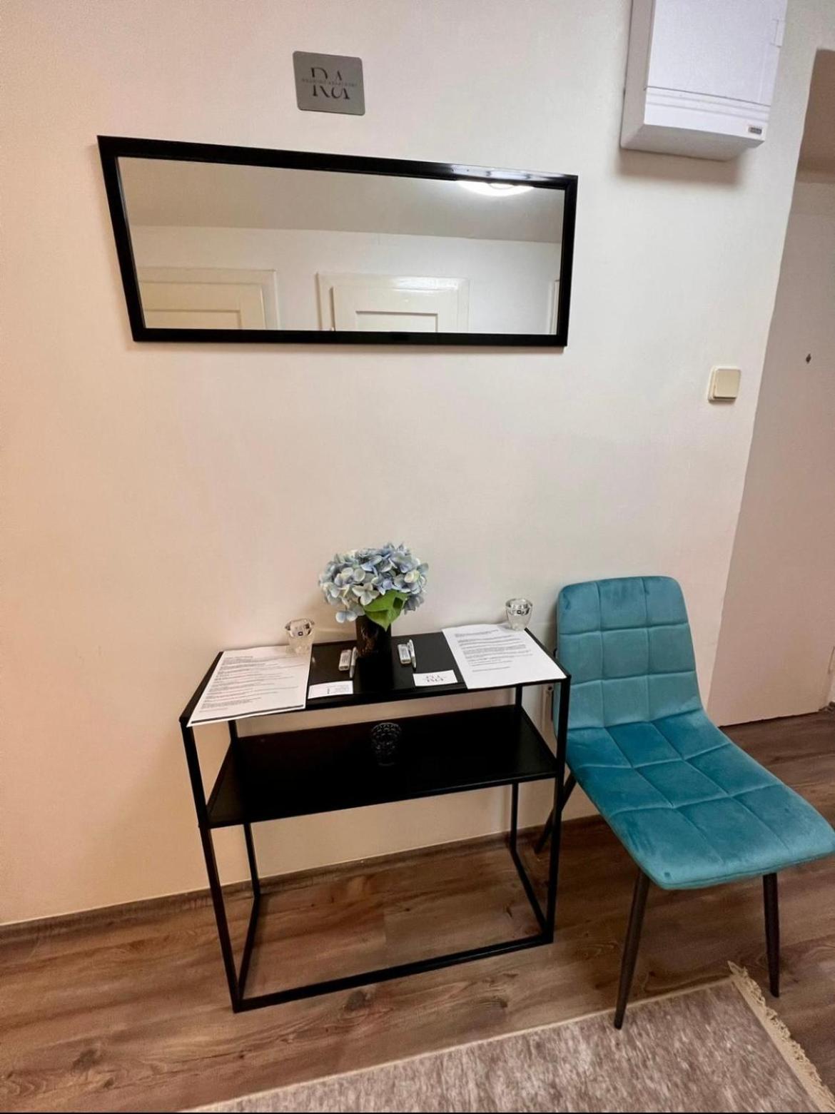 Roomino Apartment *