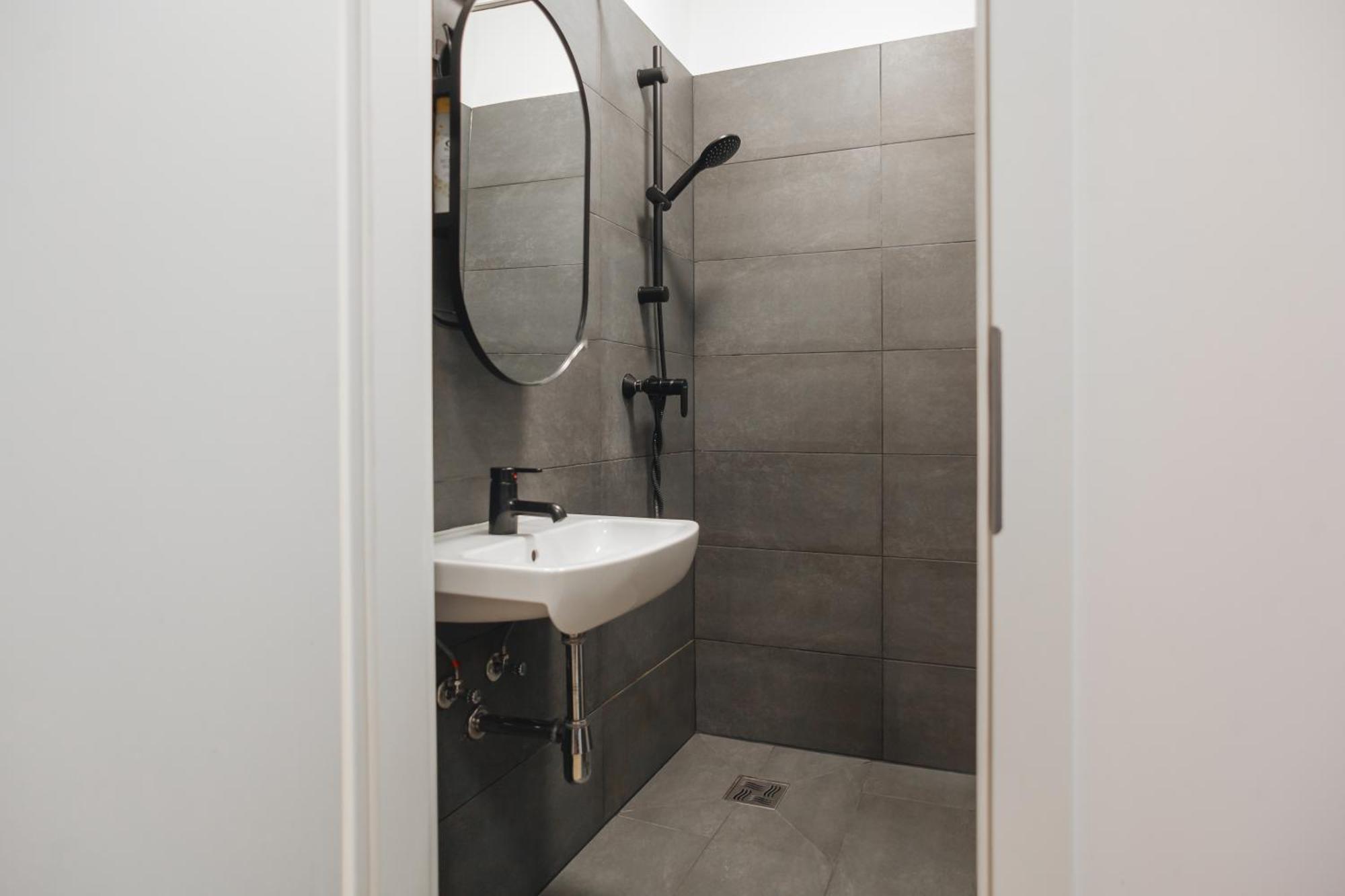 Malfatti Oasis With Coworking Space Apartamento *