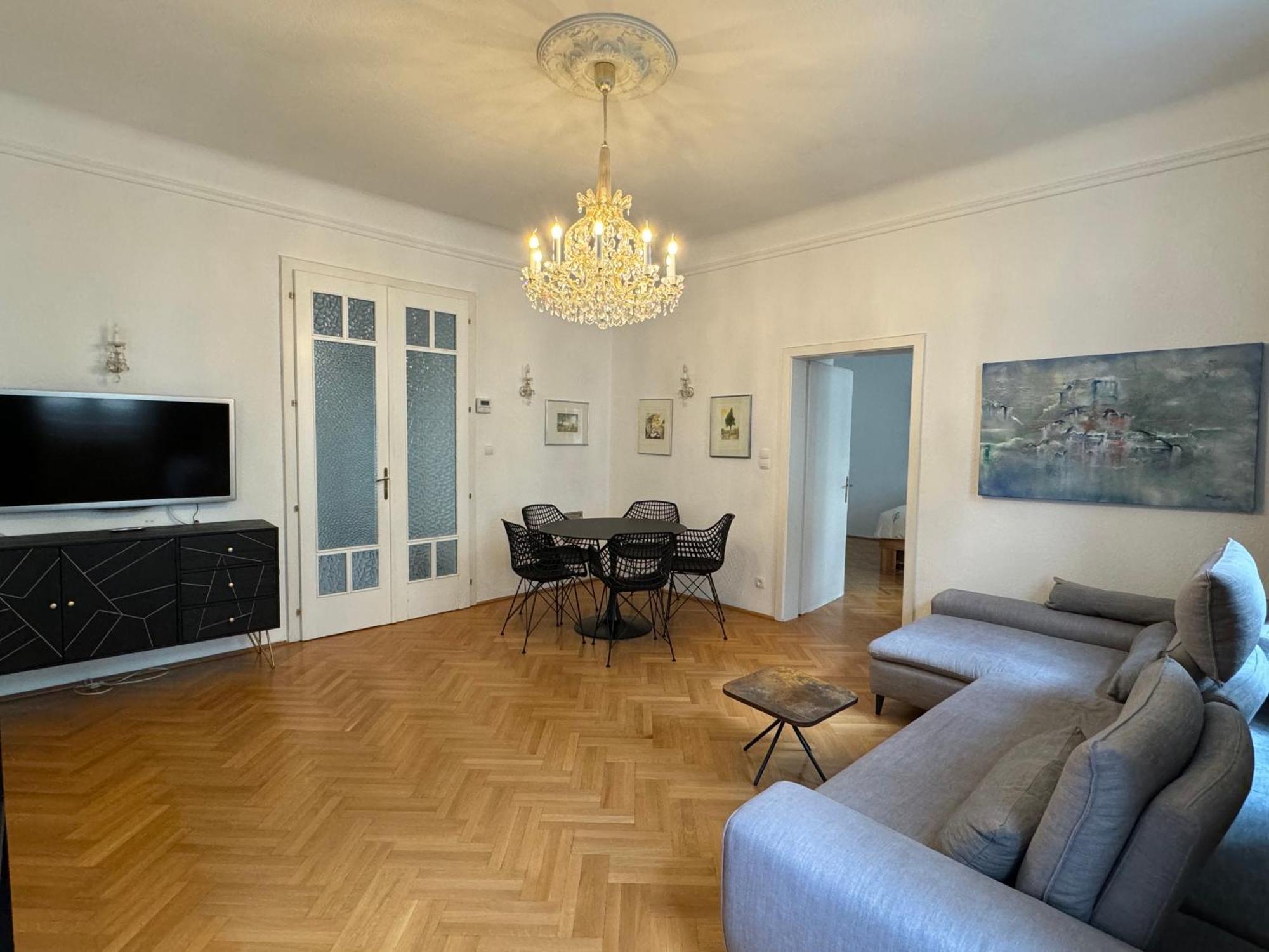 Apartment Atelier Lomani