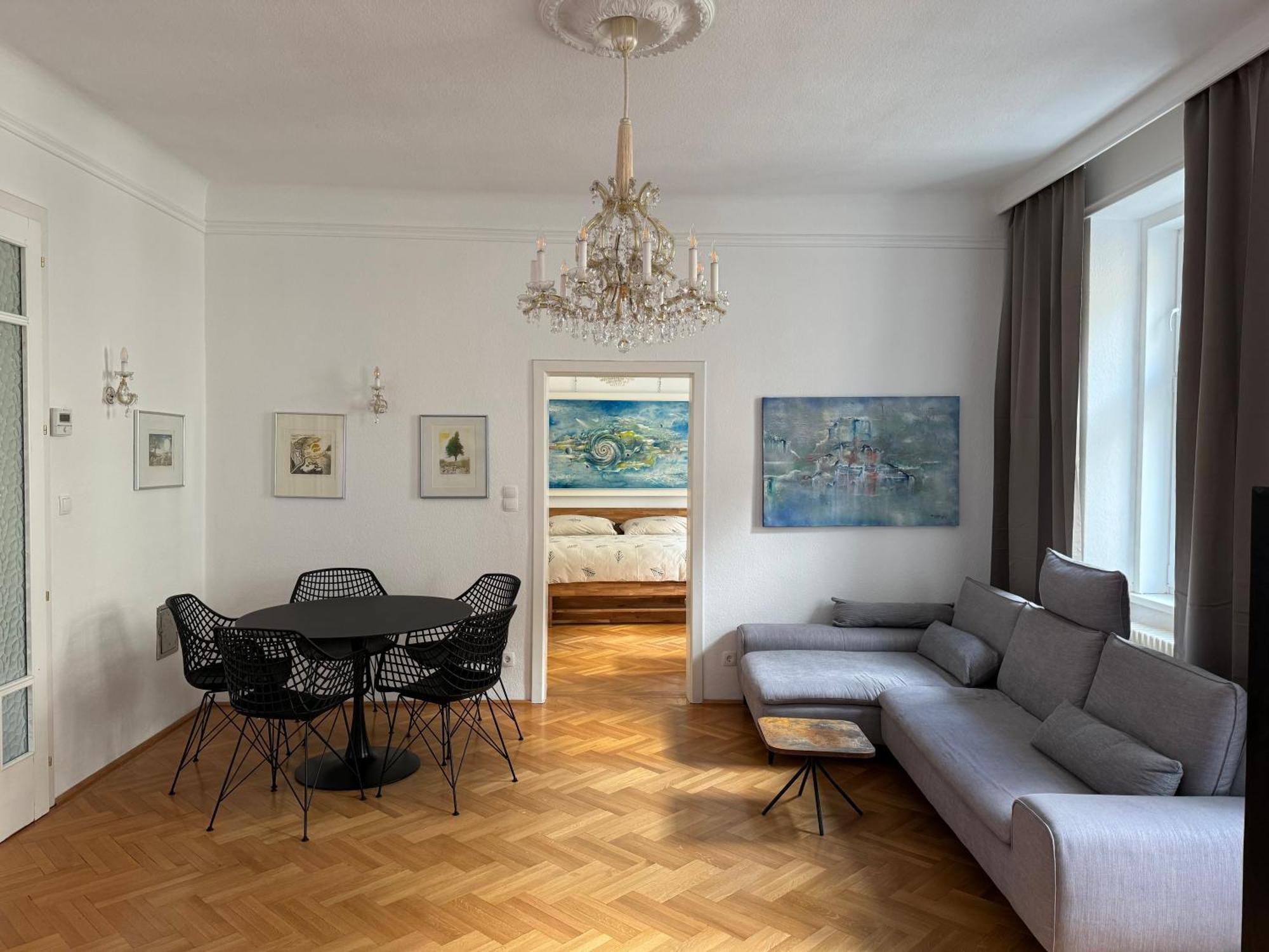 Atelier Lomani Apartment *