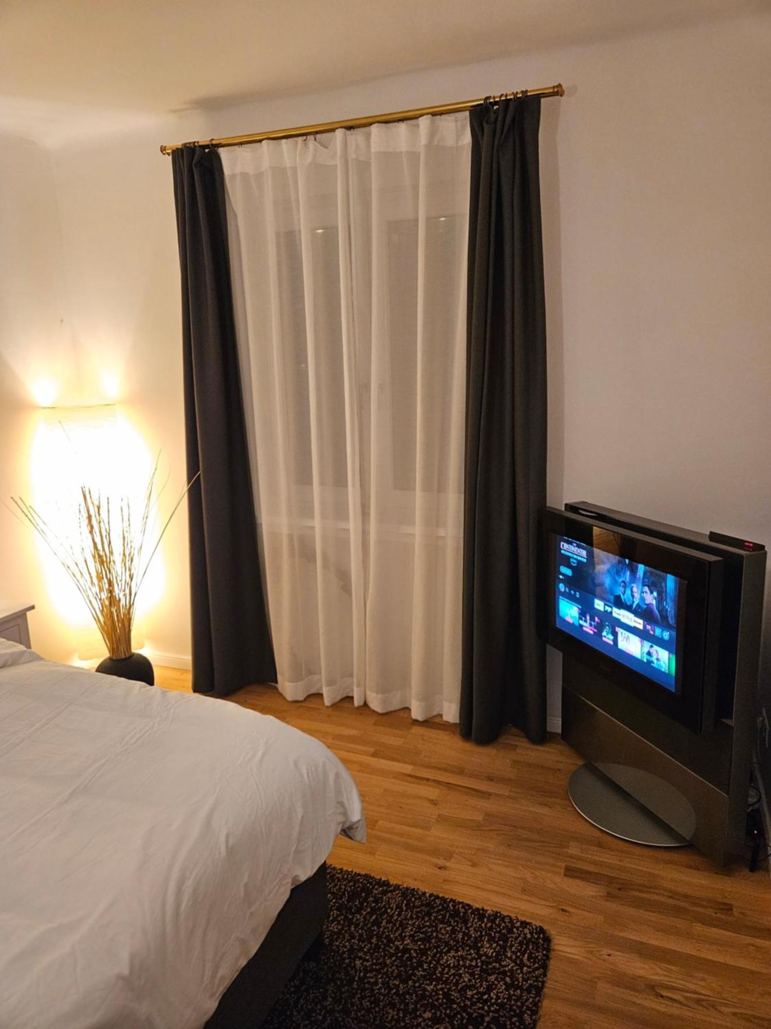 Apartment Yuki's Place - Design - Trade Fair - Wu Campus - Downtown - Subway *