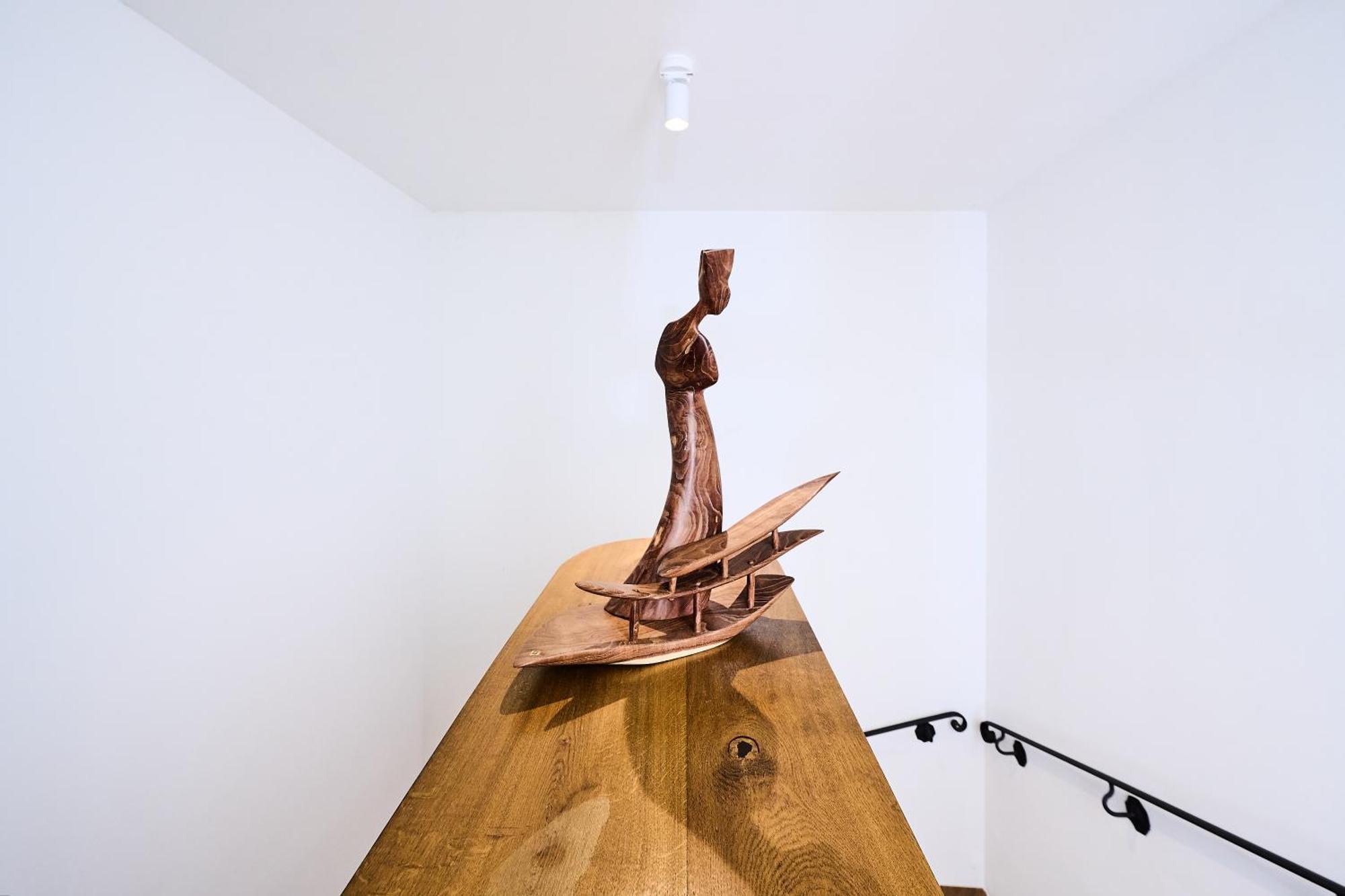 Art Sievering Apartment