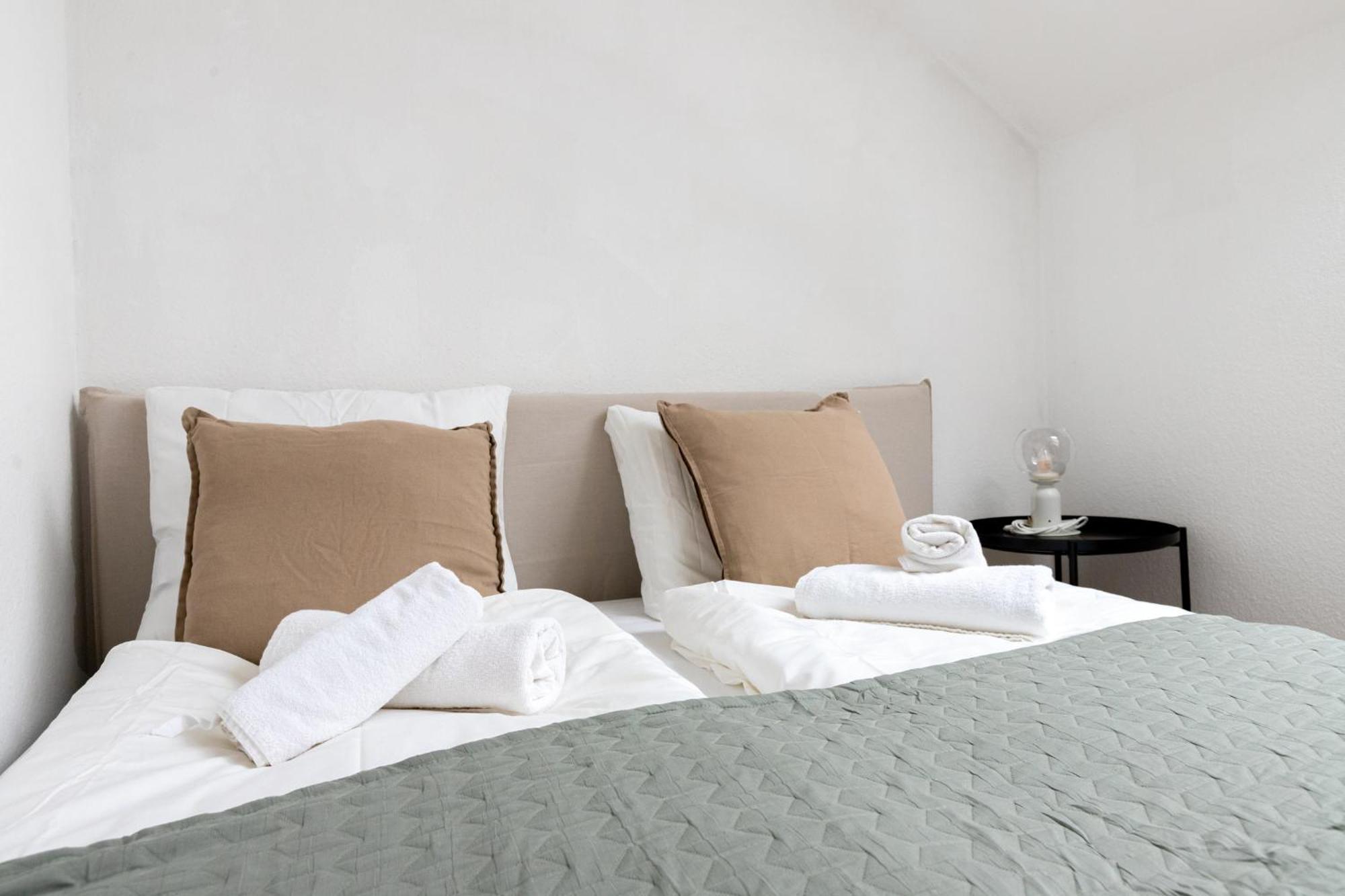 Stylisch In Vienna's 18th District Apartment Vienna