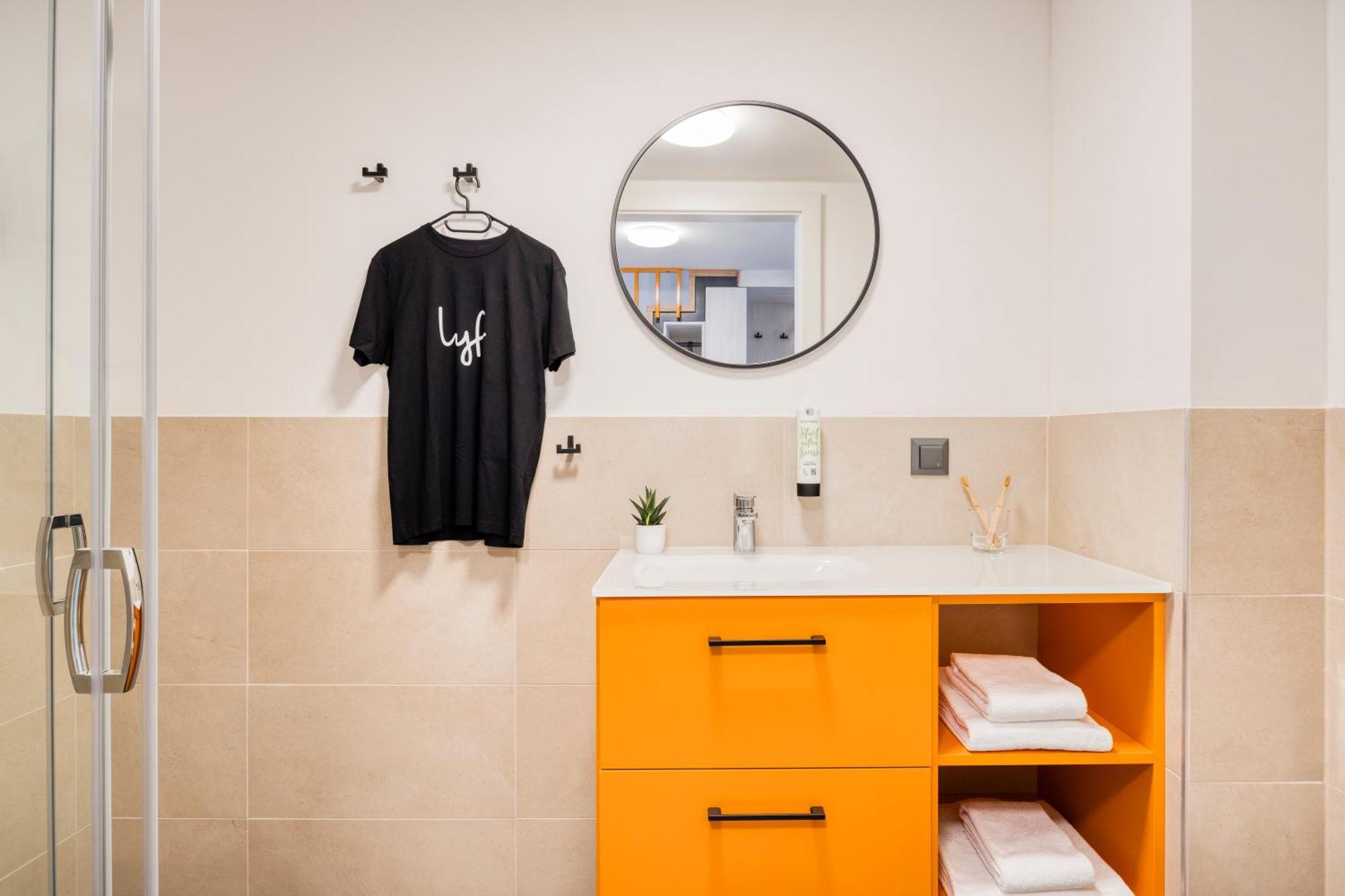 Lyf Schoenbrunn Hotel 4*