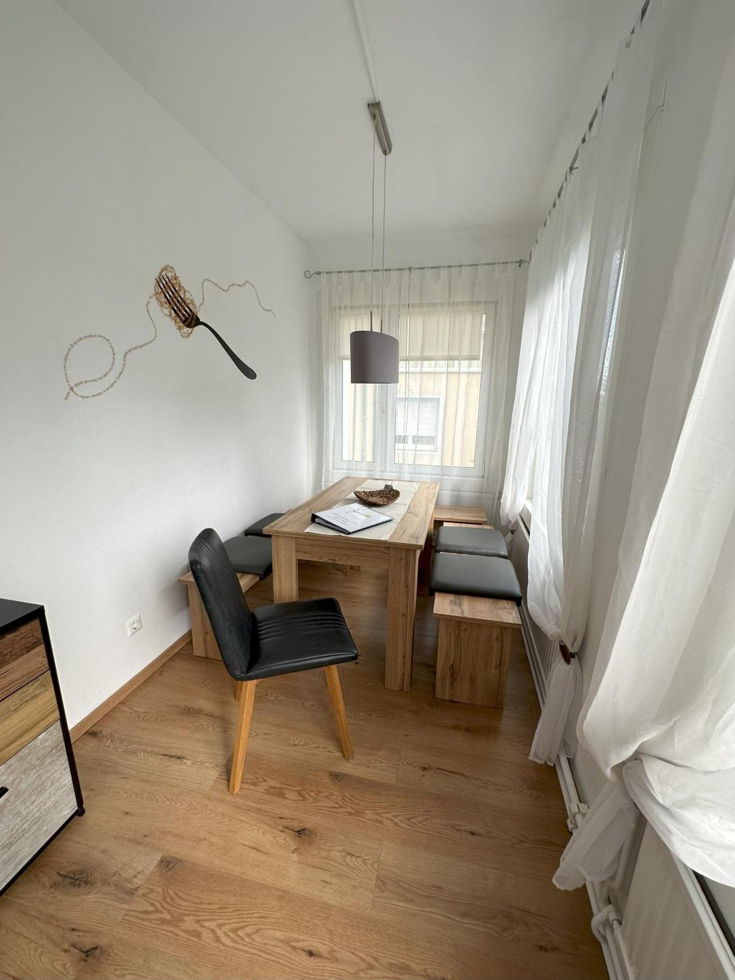 Haus Apricum - Schoen Wohnen & Gratis Parken Apartment Vienna