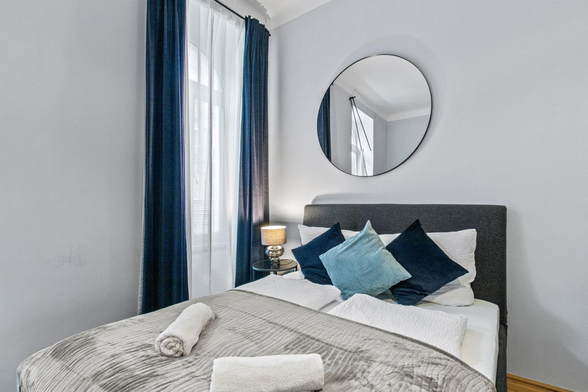 Balcony Apartment, 4 Min To U3 Zipperer Strasse Apartamento *