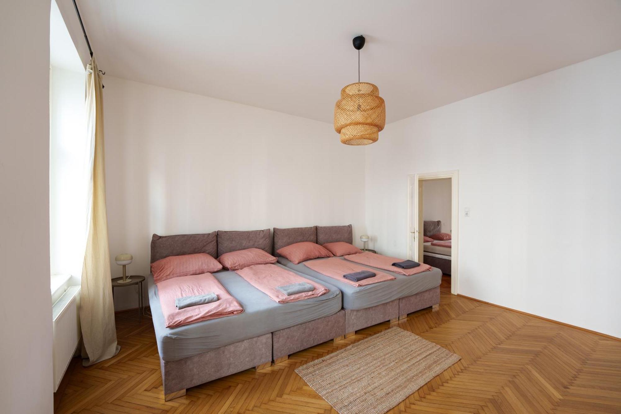 Living - Rustengasse * Wien