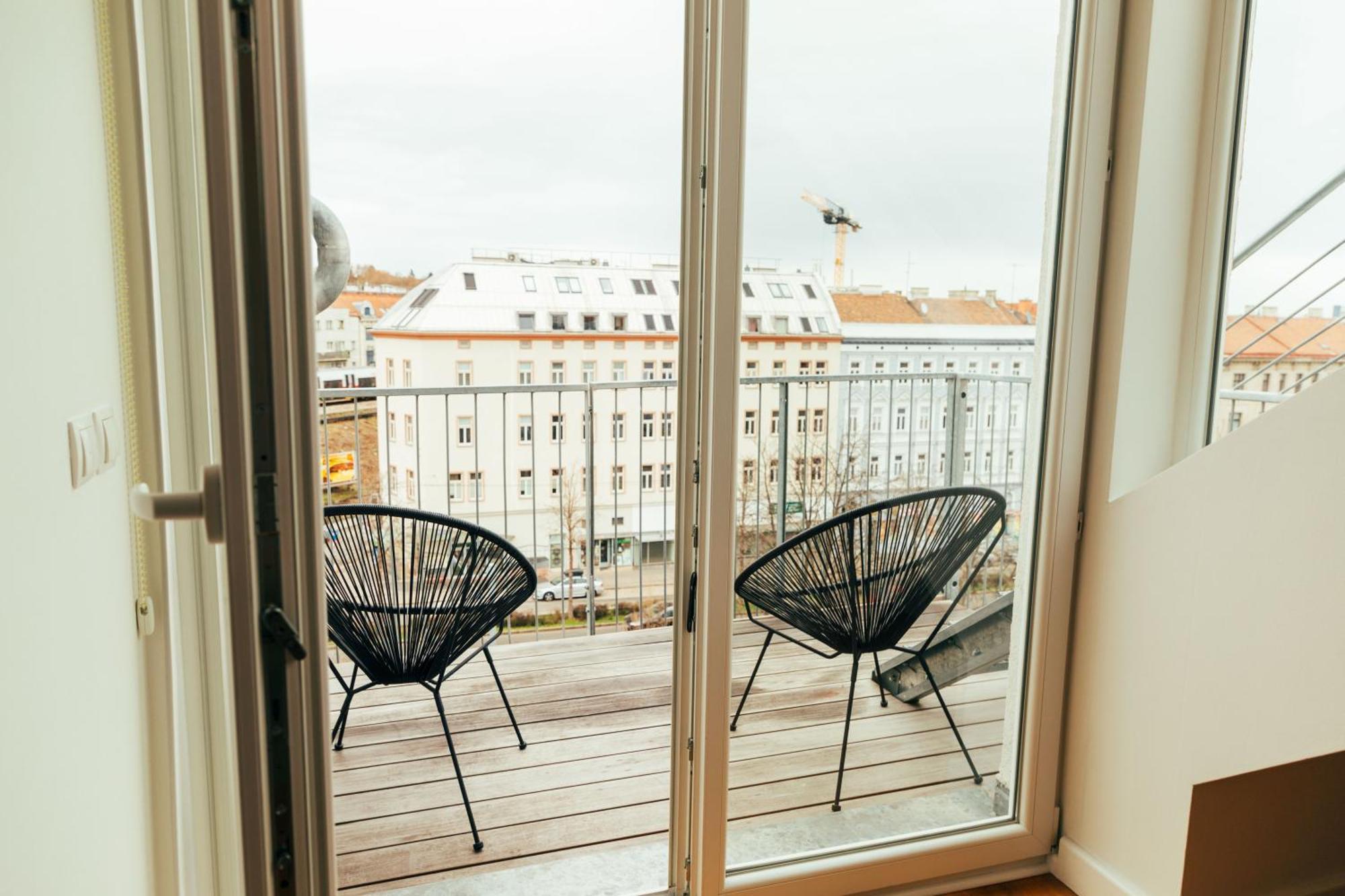 Stayover - Noble, Großzügige Am Hernals Apartment Wien
