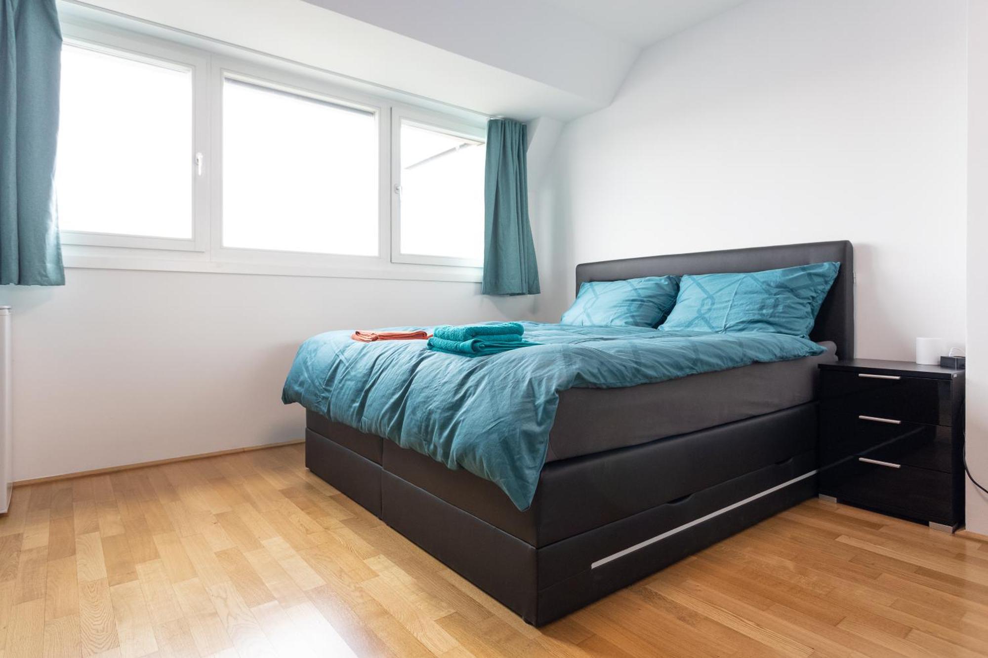 Privatunterkunft Private With Ac- Microwave, Personal Fridge & Metro Access - 7 Min To Center