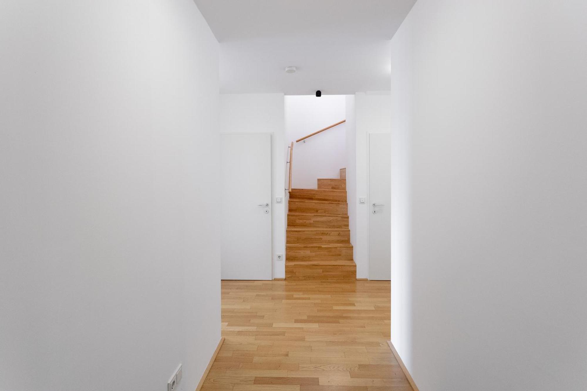 Private With Ac- Microwave, Personal Fridge & Metro Access - 7 Min To Center Privatunterkunft