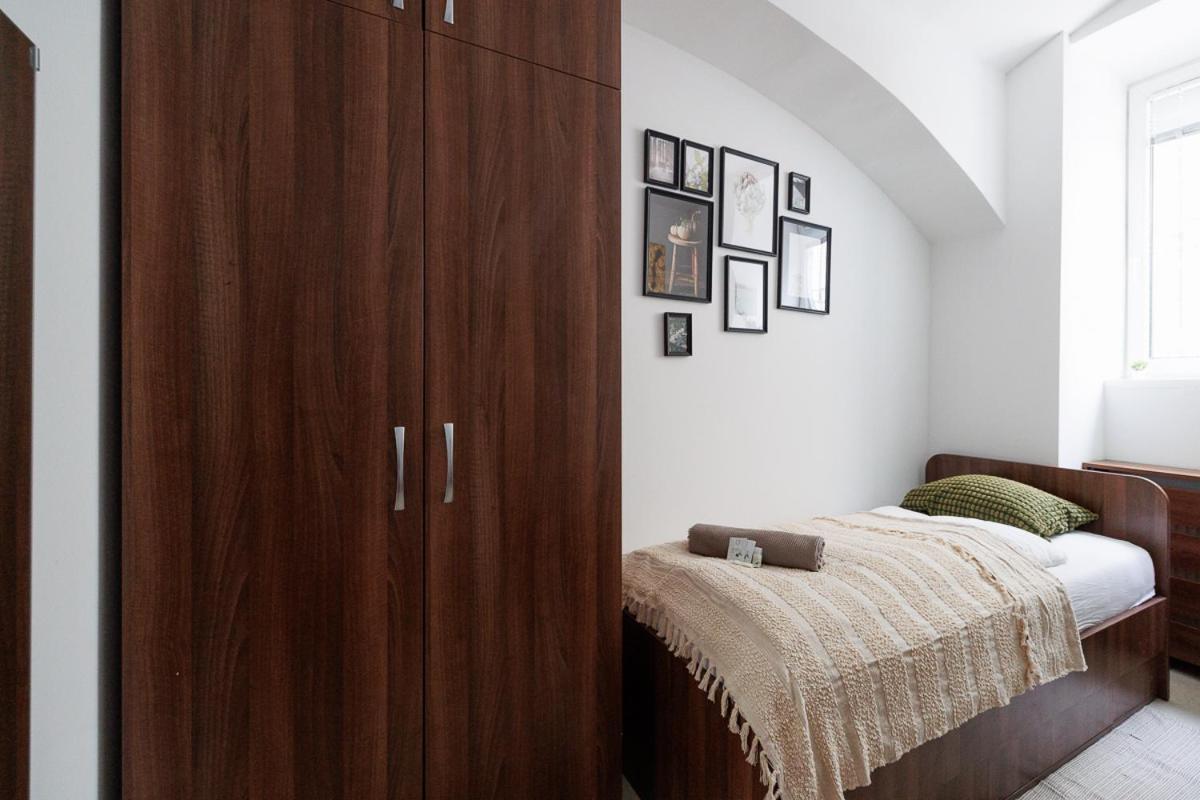 Business Hotel Viena
