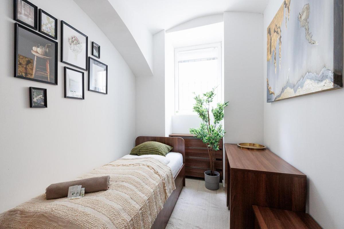 Hotel Business Viena