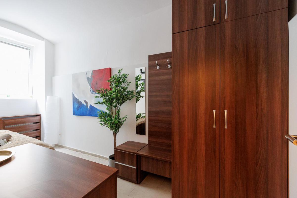 Hotel Business Viena