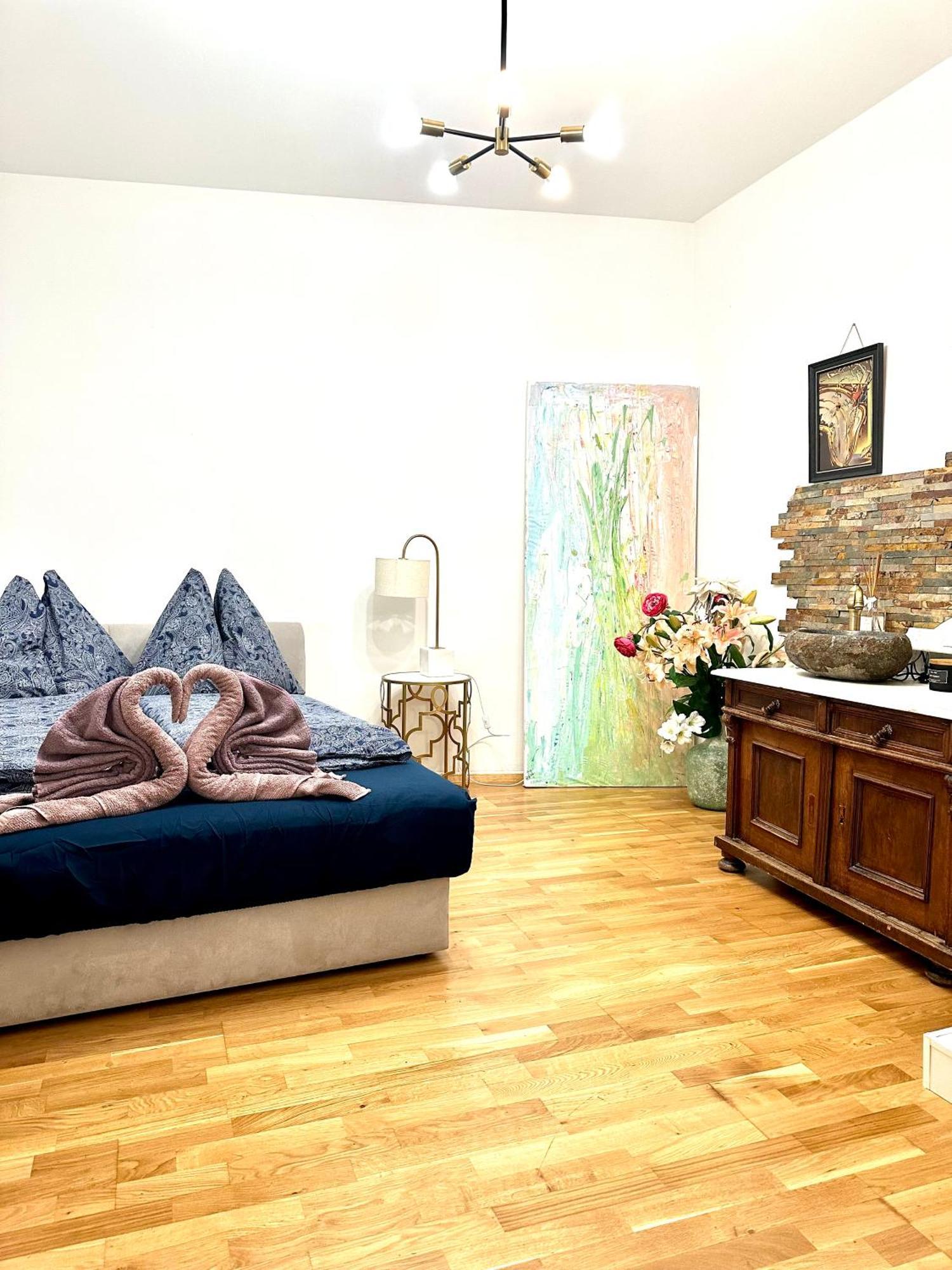 Center Apartment