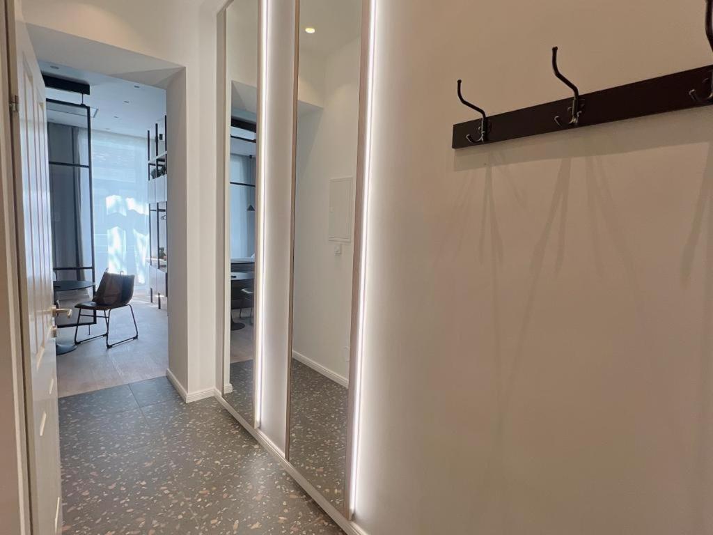 Zeus Design Schoenbrunn * Vienna