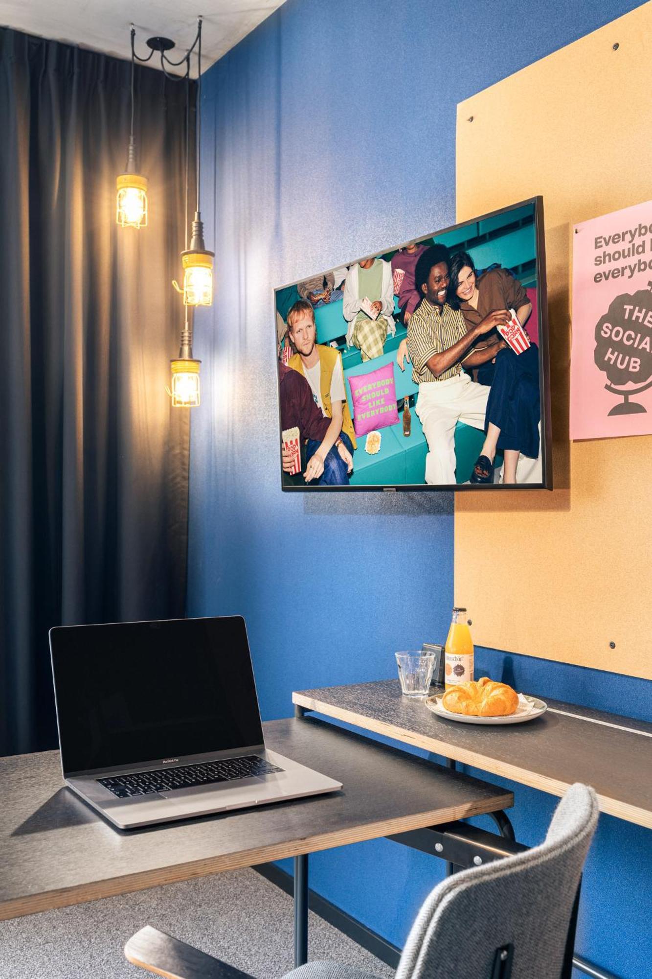 Hotel The Social Hub 4*