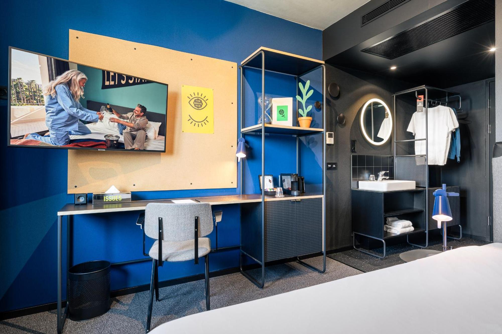 Hotel The Social Hub 4*
