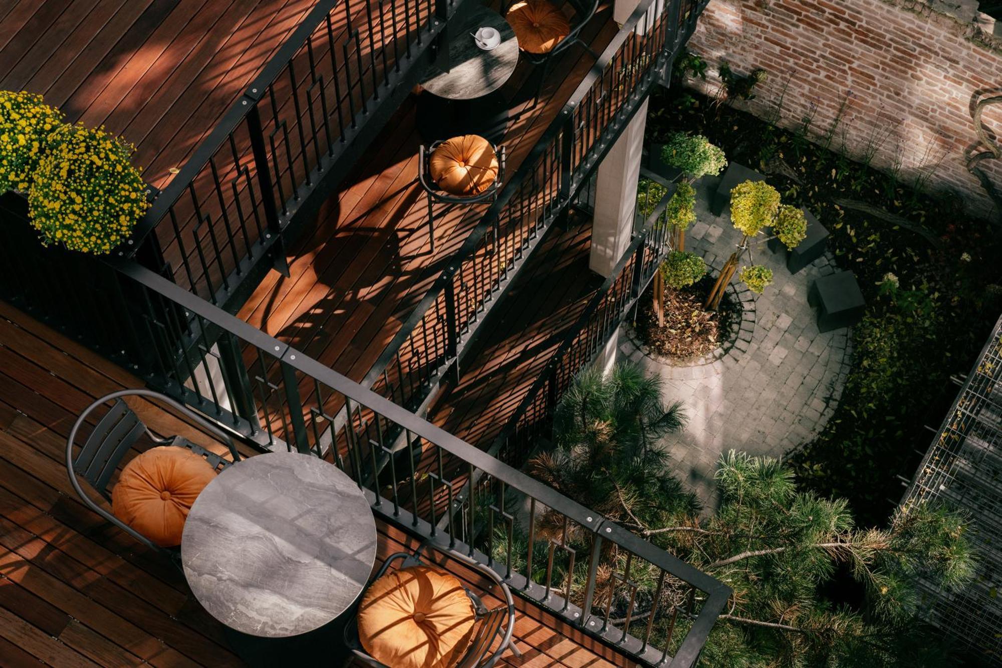 Aparthotel Weltwien Luxury Art & Free Parking 4*