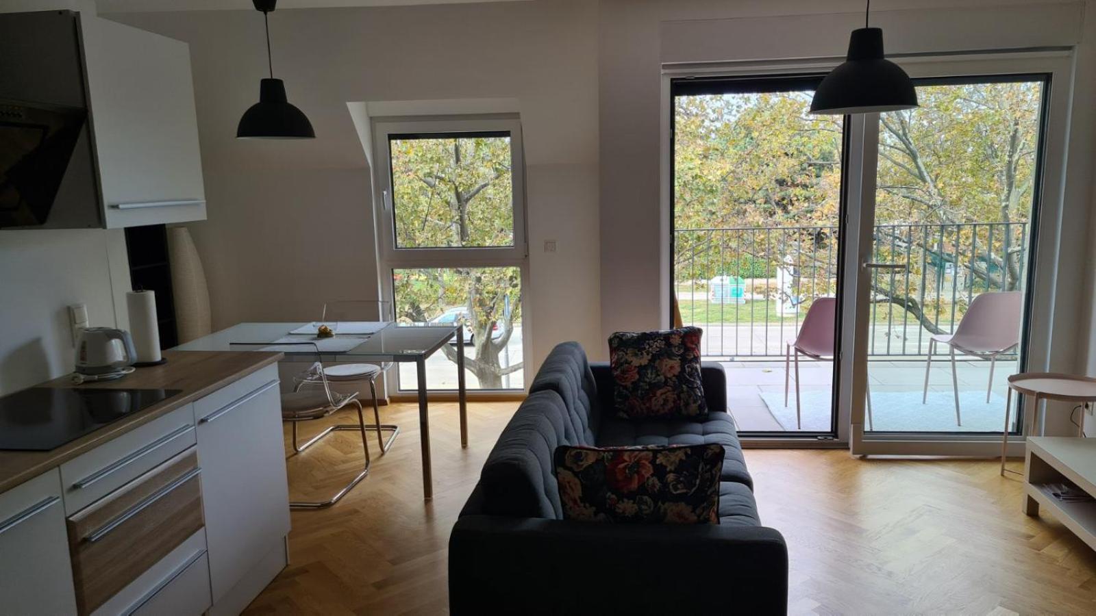 Top Kaiserebersdorf Apartment Vienna